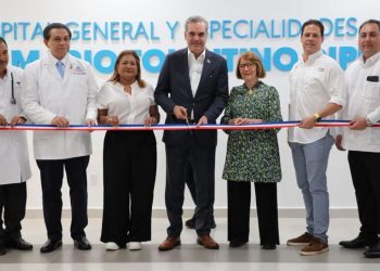 Gobierno inaugura hospital Mario Tolentino Dipp en Santo Domingo Norte