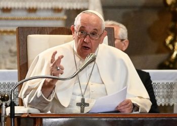 Papa Francisco asegura que la tristeza es un demonio astuto