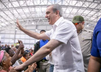 Gobierno inaugurará 14 obras y entregará nuevos apartamentos este fin de semana