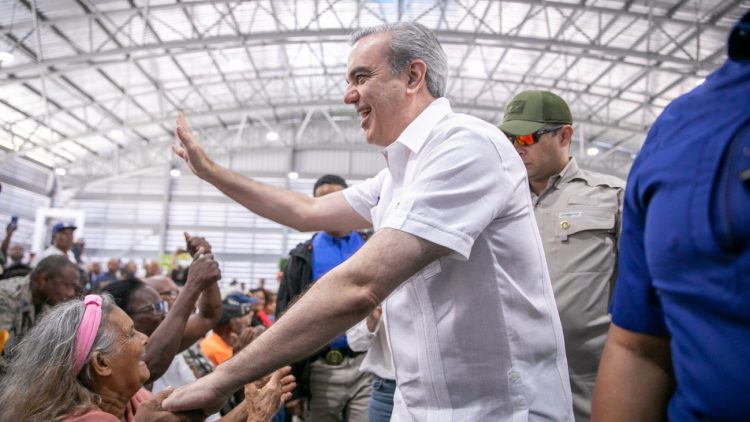 Gobierno inaugurará 14 obras y entregará nuevos apartamentos este fin de semana