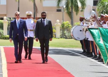 Presidente de Guyana se reúne con Luis Abinader en el Palacio Nacional