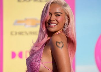 Karol G enfrenta demanda millonaria por supuesto plagio en tema “Don’t Be Shy”