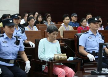 Condenan a muerte a una mujer en China por secuestrar y vender 11 niños
