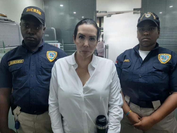 Tres meses de prisión preventiva contra la supuesta cirujana venezolana Karla Moya