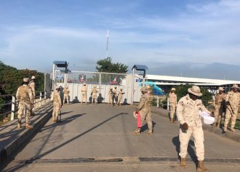 Gobierno dominicano mantiene el cierre fronterizo y suspende visado a haitianos