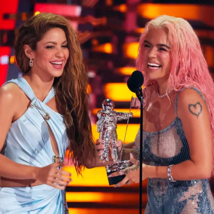 Shakira y Karol G se llevan el premio “Mejor Colaboración” en los MTV VMAs