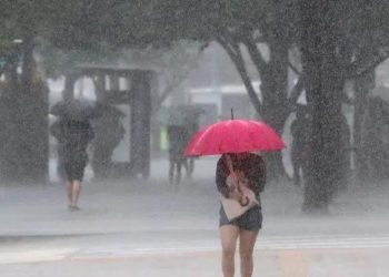 ¡No dejes el paraguas! Aguaceros continuarán este martes en varias provincias