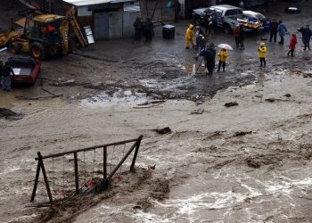 Más de 11,000 personas aisladas debido a fuertes lluvias en el sur de Chile