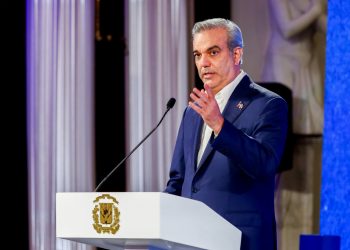 Abinader declara tres días de duelo nacional por víctimas mortales a causa de las lluvias