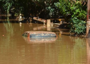 Al menos 10,000 personas están desaparecidas por ciclón en Libia