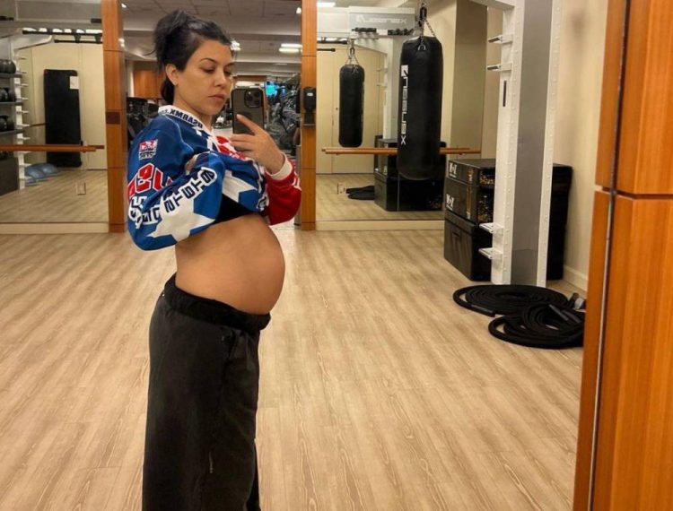 Kourtney Kardashian fue sometida a cirugía fetal de urgencia para salvar a su bebé