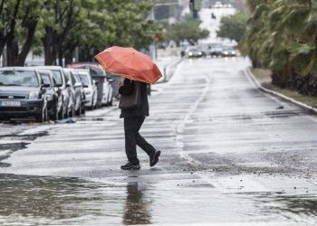 Vaguada provocará aguaceros con tormentas eléctricas este lunes