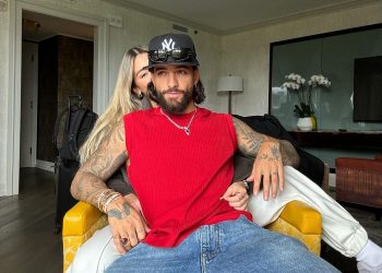Maluma revela en pleno concierto que se convertirá en padre de una niña