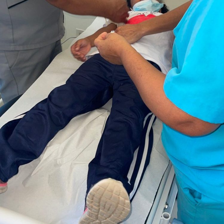 Varios estudiantes y docentes resultan intoxicados por pesticida en escuela de Cenoví