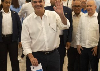 Abinader se impone en las primarias del PRM y va por la reelección 2024
