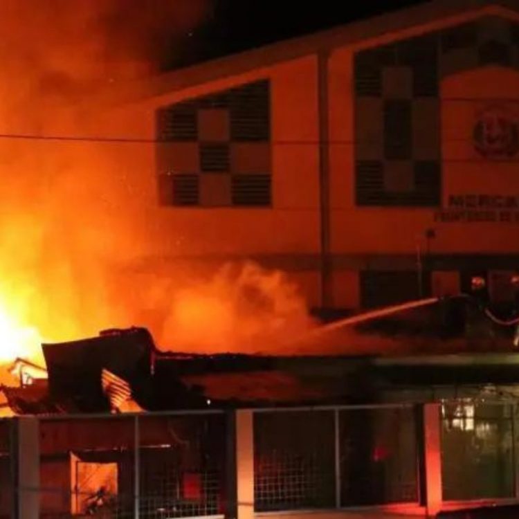 Se registra incendio en el mercado binacional de Dajabón