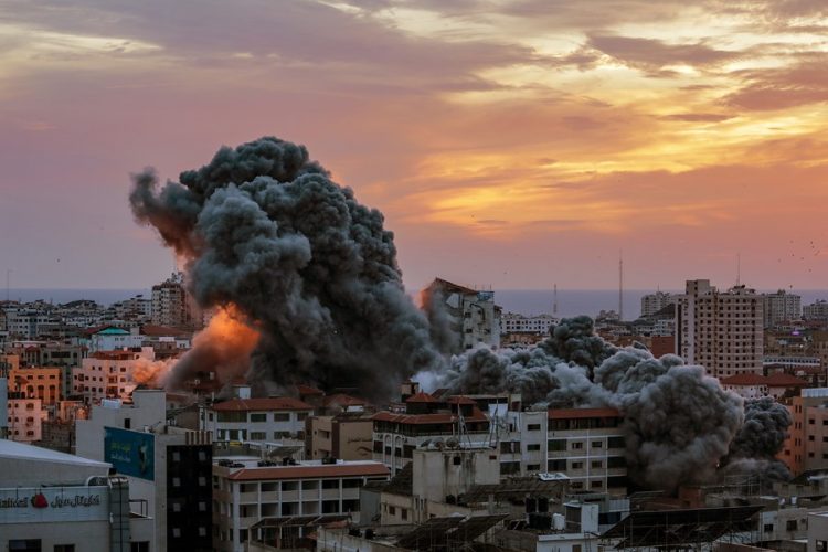 El número de muertos en Gaza asciende a 3,200, un aumento de 200 desde ayer, según Hamás