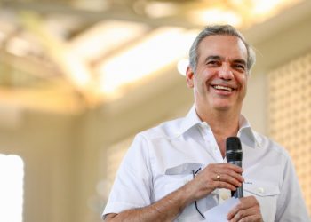 Abinader proyecta la llegada de un millón de cruceristas a Cabo Rojo para 2026