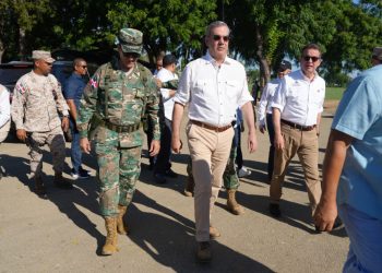 Abinader supervisa canal La Vigía; dice obra permitirá flexibilizar medidas en la frontera