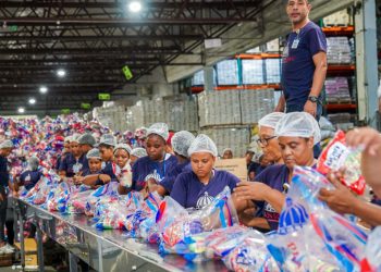 Plan Social mantiene equipos asistiendo a familias afectadas por inundaciones