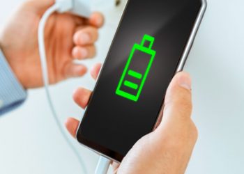 Crean una batería que carga el teléfono móvil al 90% en 10 minutos