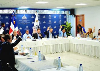 Aprueban permisos de instalación de 14 nuevas empresas de zonas francas