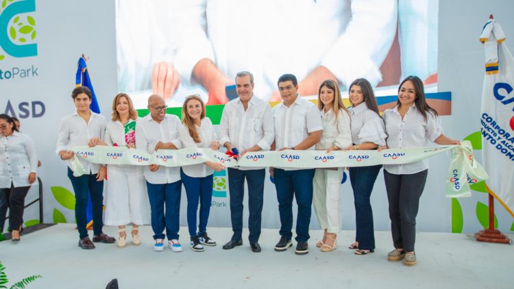 Presidente Abinader inaugura Cristo Park en beneficio de más de 350,000 personas