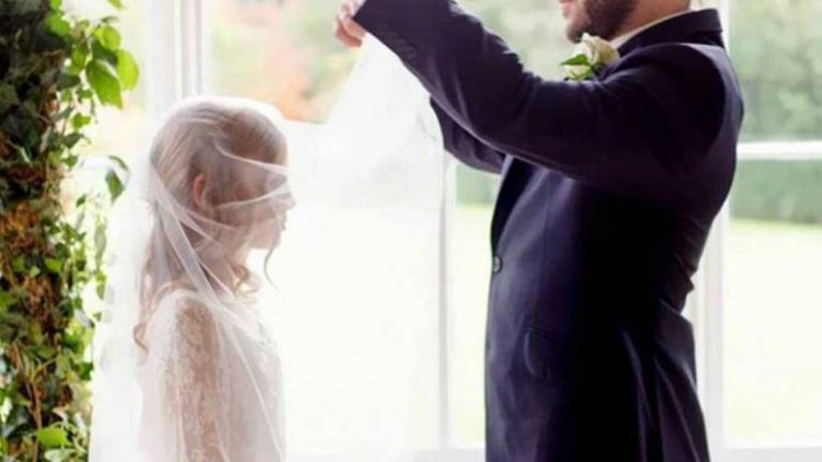 Congreso de Perú aprueba una ley que prohíbe el matrimonio infantil