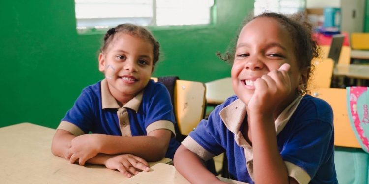 Acta de nacimiento física ya no será necesaria para inscripción de estudiantes