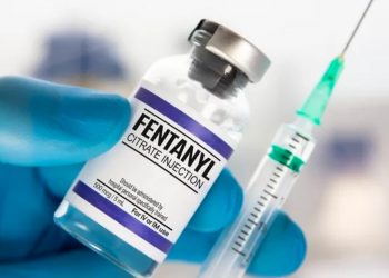 China y Estados Unidos retoman conversaciones para frenar la producción de fentanilo