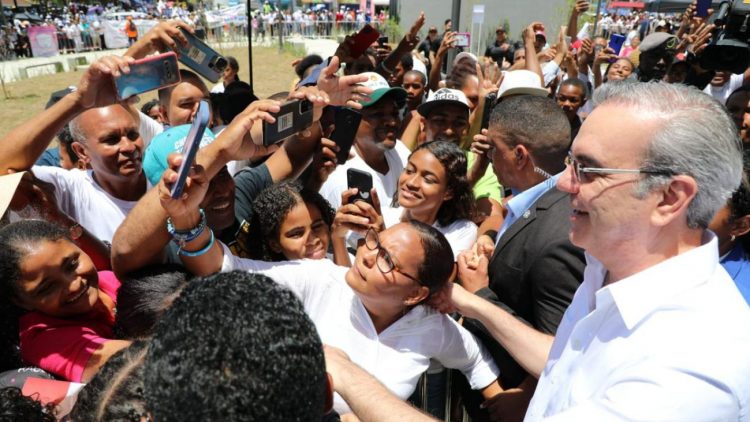 Presidente Abinader inaugurará obras este sábado en Monseñor Nouel y La Vega