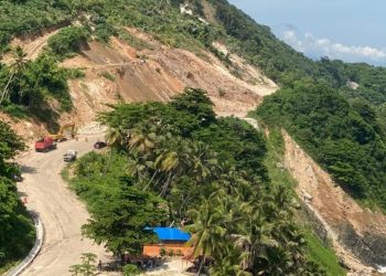Gobierno explica causas del nuevo derrumbe en la carretera Barahona-Enriquillo