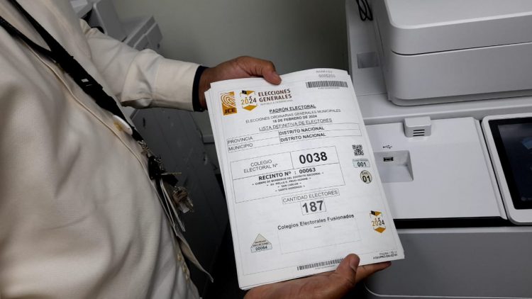 JCE inicia proceso de impresión del padrón electoral para elecciones municipales