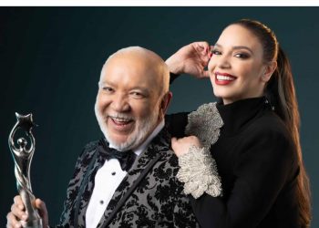 Jochy Santos y Hony Estrella conducirán los Premios Soberano 2024