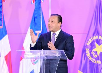 Abel Martínez dice Danilo Medina debe seguir dirigiendo el PLD