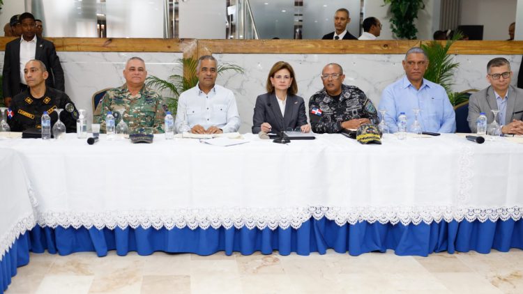 Vicepresidenta Raquel Peña encabeza reunión de seguimiento al Plan de Seguridad Ciudadana