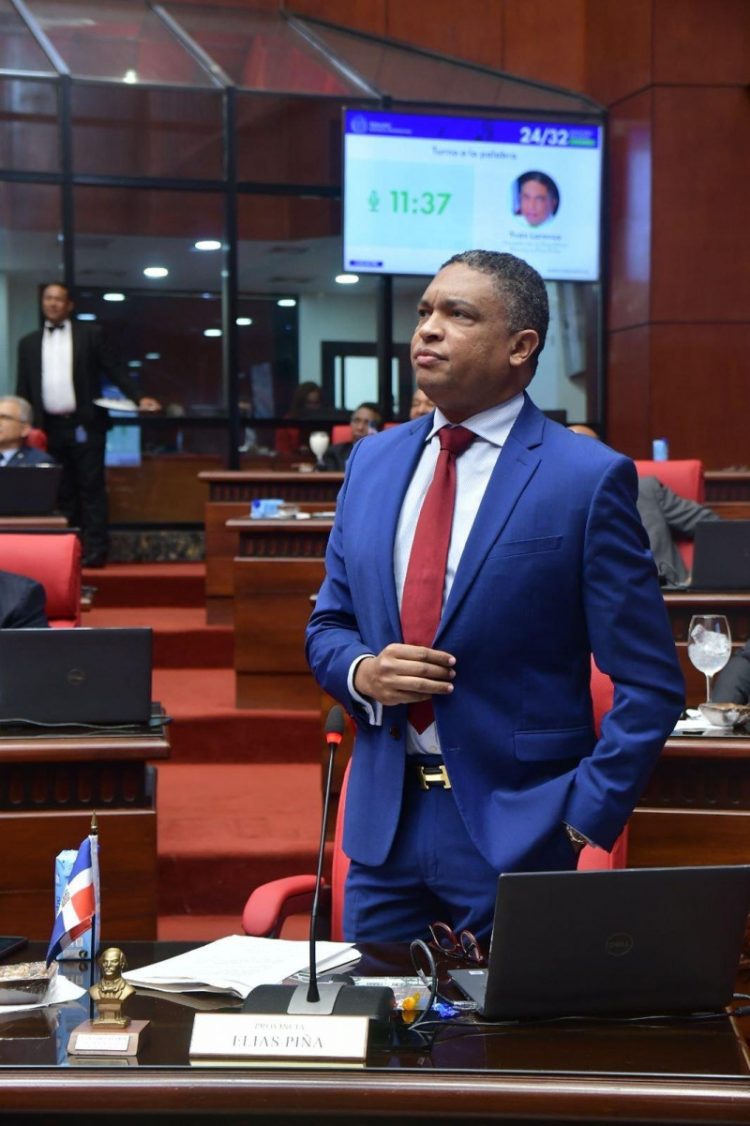 Yván Lorenzo acusa al Gobierno de comprar cédulas en las elecciones municipales