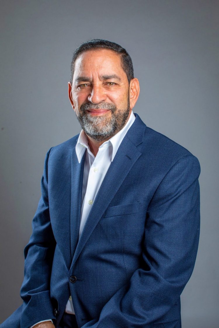 Consulado NY y El Bronx izarán bandera por 180 aniversario de RD