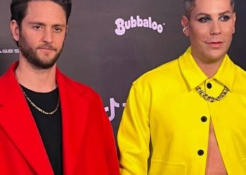 Integrantes del grupo RBD no los dejan entrar a Premios lo nuestro