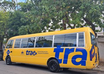 Llaman a conductores a ceder paso a autobuses de Transporte Estudiantil para proteger a estudiantes