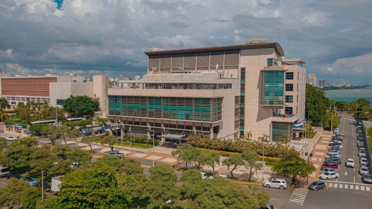 Dictan prisión preventiva contra acusado de estafar a 94 personas con más US$2 millones