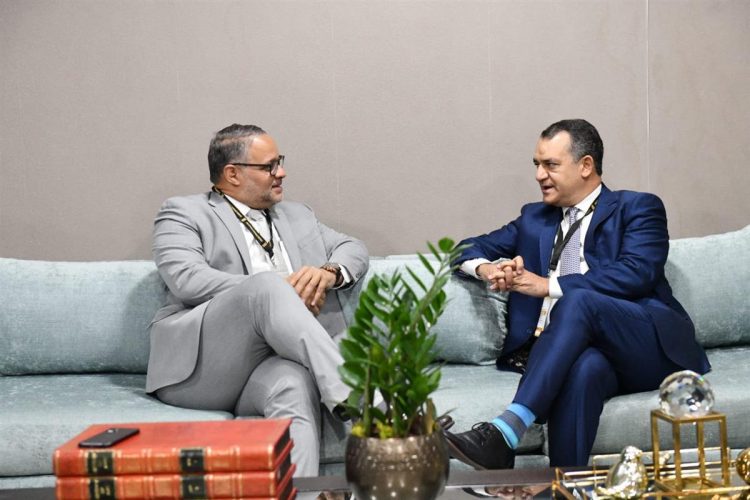 Jefe de la JCE y fiscal discuten crímenes electorales