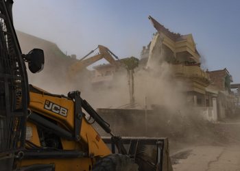 Al menos cuatro muertos en disturbios por demolición de edificios musulmanes en la India