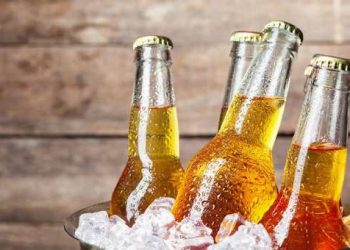 Extienden horario de venta de bebidas alcohólicas durante Navidad y Año Nuevo
