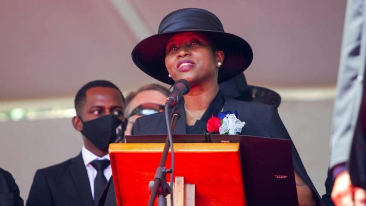 Juez de Miami otorga una compensación millonaria a la viuda de Jovenel Moïse