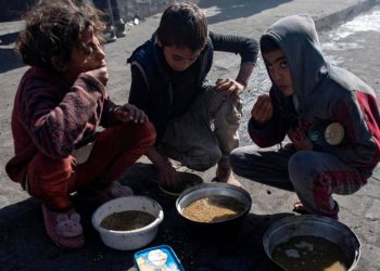 Riesgo de hambruna en Gaza aumenta diariamente, advierte la ONU