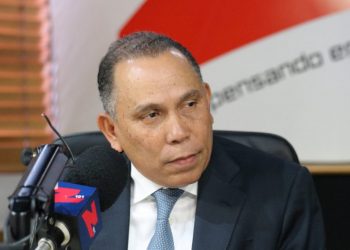 Radhamés Jiménez hace un llamado a la ciudadanía para que ejerza su derecho al voto el próximo domingo.