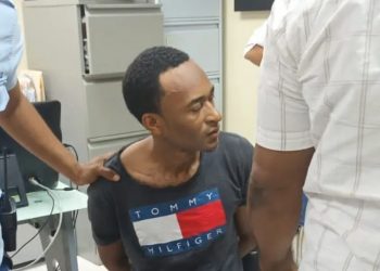 Hombre hiere de varias estocadas a su expareja en UASD-Barahona