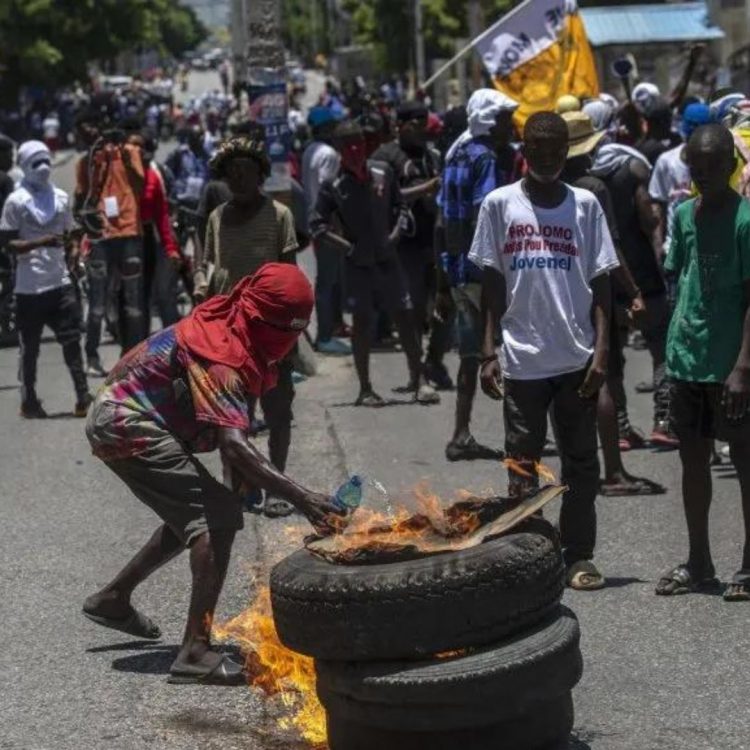 ONU a Estados Unidos: “No es apropiado” deportar haitianos ante creciente violencia en Haití