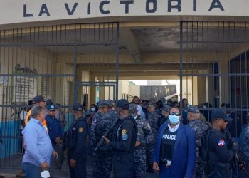 Dirección de prisiones informa cárcel La Victoria está bajo control tras incendio